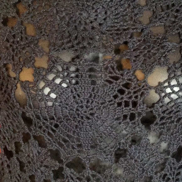 LIZ CLAIBORNE CROCHET TOP SIZE L - Picture 3 of 4